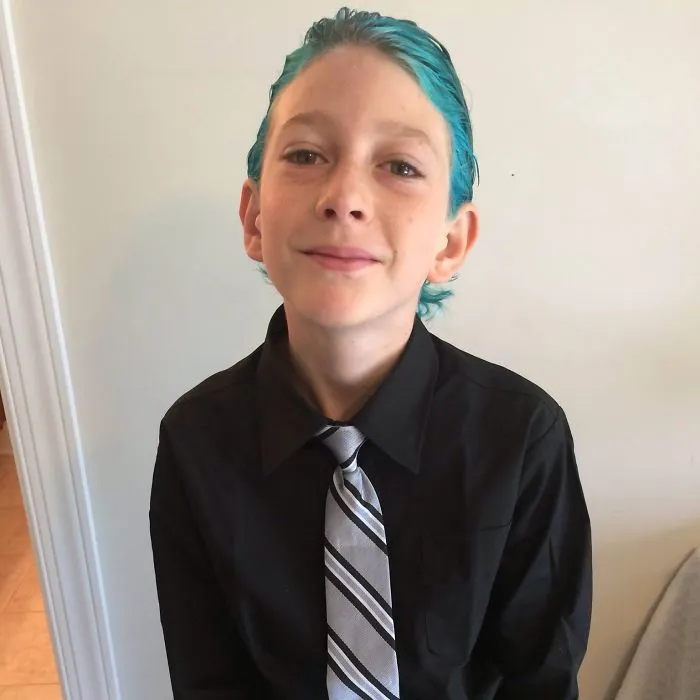 Merman Trend: Men Are Dyeing Their Hair With Incredibly Vivid Colors