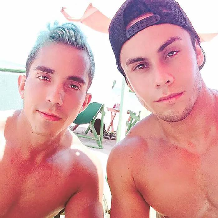 Merman Trend: Men Are Dyeing Their Hair With Incredibly Vivid Colors