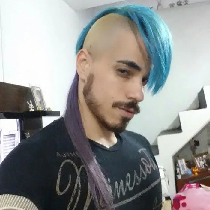 Merman Trend: Men Are Dyeing Their Hair With Incredibly Vivid Colors