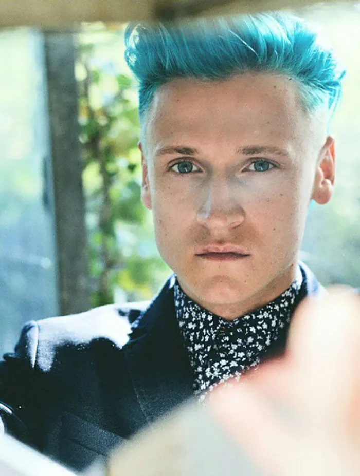 Merman Trend: Men Are Dyeing Their Hair With Incredibly Vivid Colors
