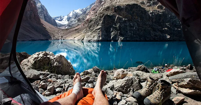 Traveling Russian Photographer Captures Breathtaking Morning Views From His Tent