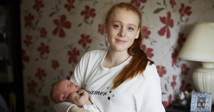 Heartwarming Portraits Of Mothers On Their First Day Of Motherhood