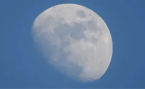 Nikon’s New $596 Point & Shoot Camera's Insane Zoom Can Show The Moon Moving