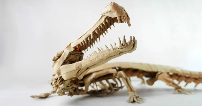 Chemistry Teacher From Vietnam Folds Stunning Pieces of Origami Art