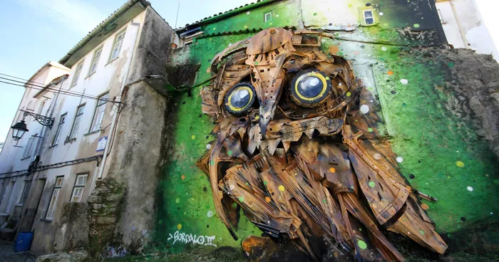 Portuguese Street Artist Turns Junk Into Amazing Owl Sculpture