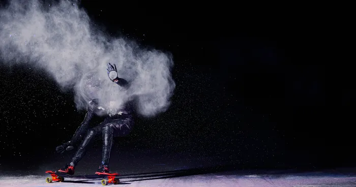 Momentum In Dust: The Movement Of Skateboarders Captured With Dust