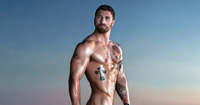 Sexy Wounded War Veterans Show They're Confident Enough To Be Hot Models