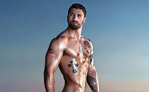 Sexy Wounded War Veterans Show They're Confident Enough To Be Hot Models