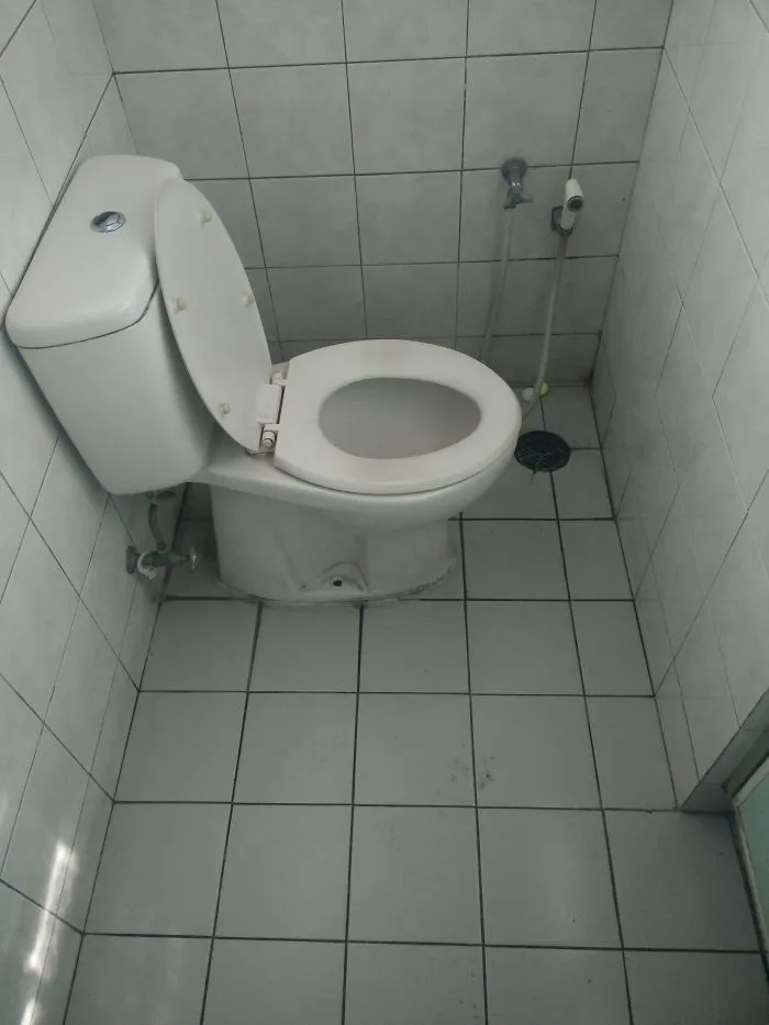 Why? Why It Facing That Way?? Why???