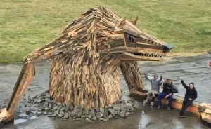 I Create Giant Sculptures From Scrap Wood