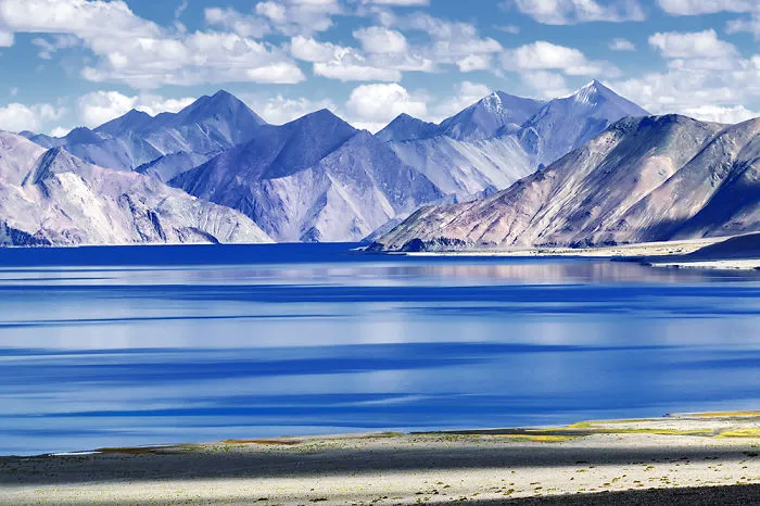 30 Dreamy Places You'll Probably Never Visit... That Can Become Your Room View