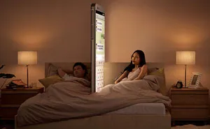 The More You Connect, The Less You Connect