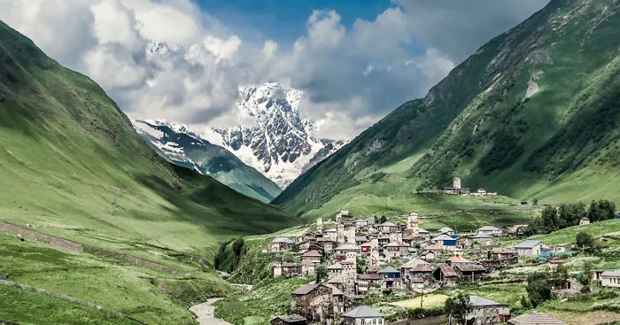 We Crossed The Caucasian Mountains In Georgia With Our Bicycles