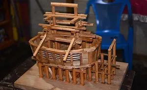 Making Omo Hada Miniature - Nias Traditional House