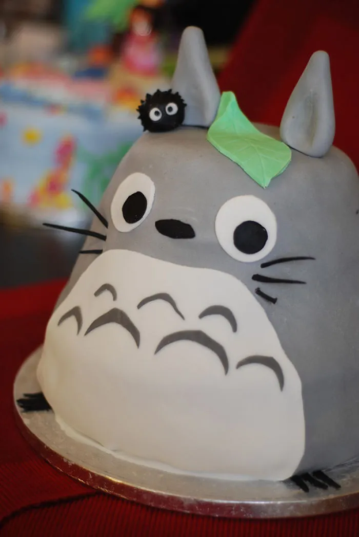 50 Totoro Cakes That Are Too Cute To Eat