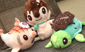 These Plush Designs Take You On A Foodie Journey Under The Sea