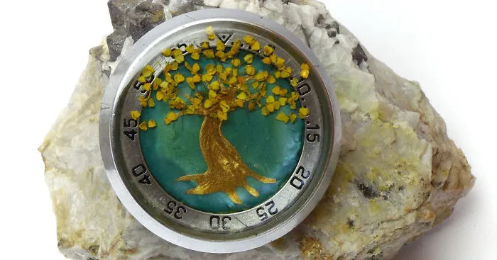I Make Medallions With Mini Trees And Old Watches