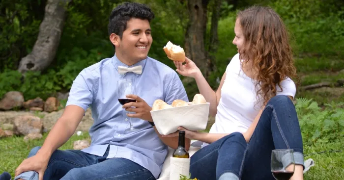 I Make Organic Picnic Sets So You Can Eat In Style