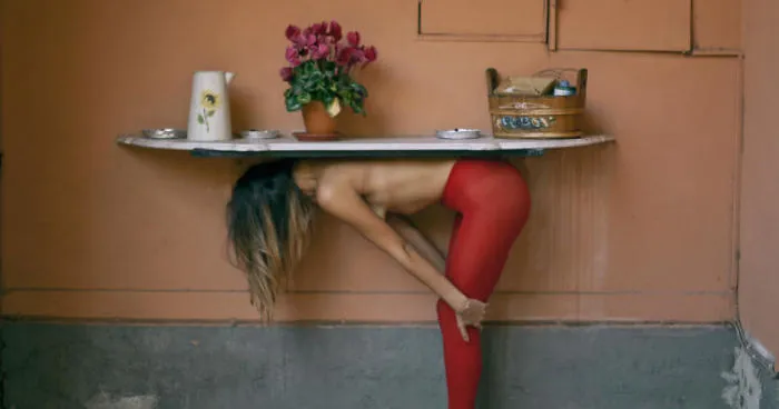 Absurd Nude Photography By Giuseppe Palmisano