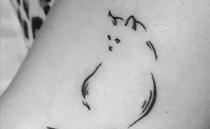 Line Art: Simple Cat Tattoo Designs for Cat Lovers