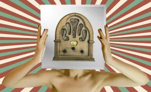 I Create Surreal Images Using Antique Objects And Retro Backgrounds