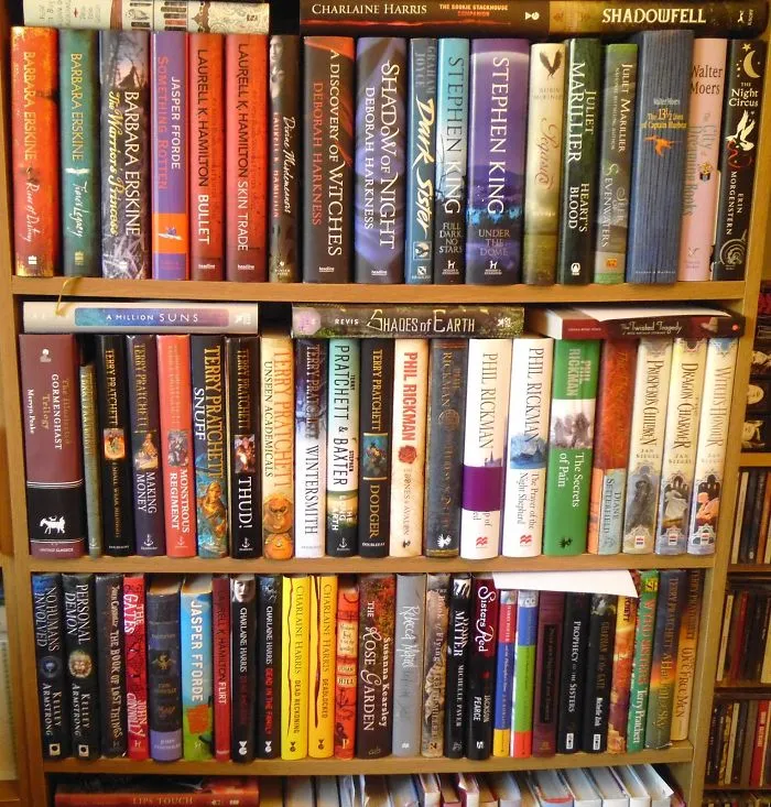 For The Serious Reader, Only A Simple, Practical, & Easily Organised Design Will Suffice.