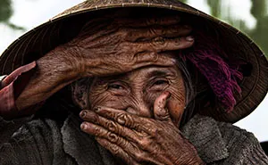 The Success Story Behind Réhahn And His 75-Year-Old Vietnamese Model