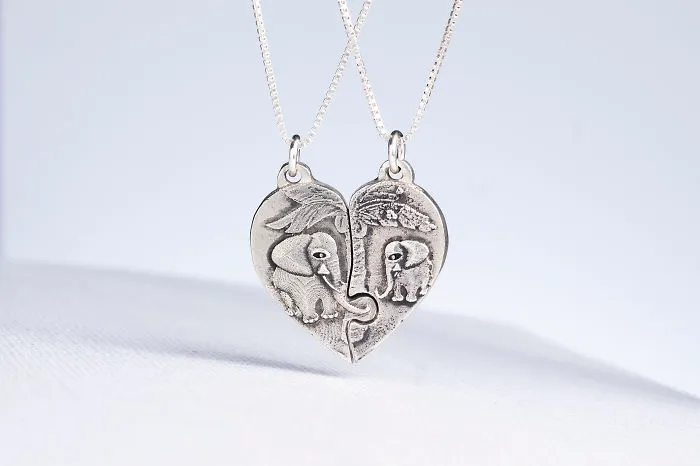 Elephant Mama And Baby Puzzle Necklaces