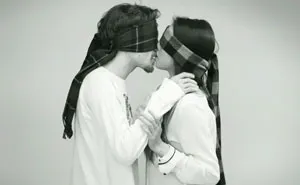 Blindfolded Strangers Kiss In Social Experiment Exploring Love At First Kiss