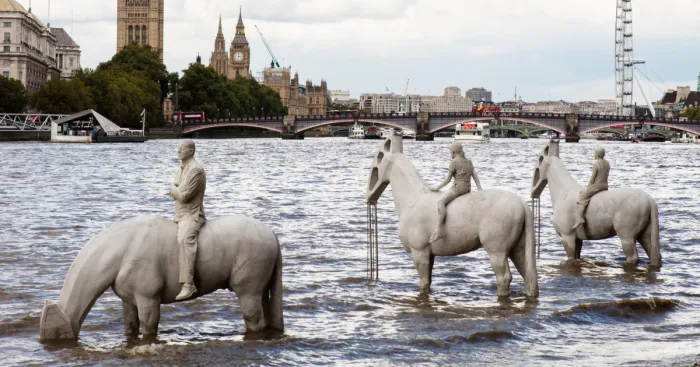 I Sculpted Four Horsemen And Submerged Them In The Thames To Warn Of Climate Change