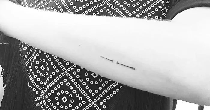 Minimalist Tattoo Art By The Famous JonBoy Who Inked Kendall Jenner