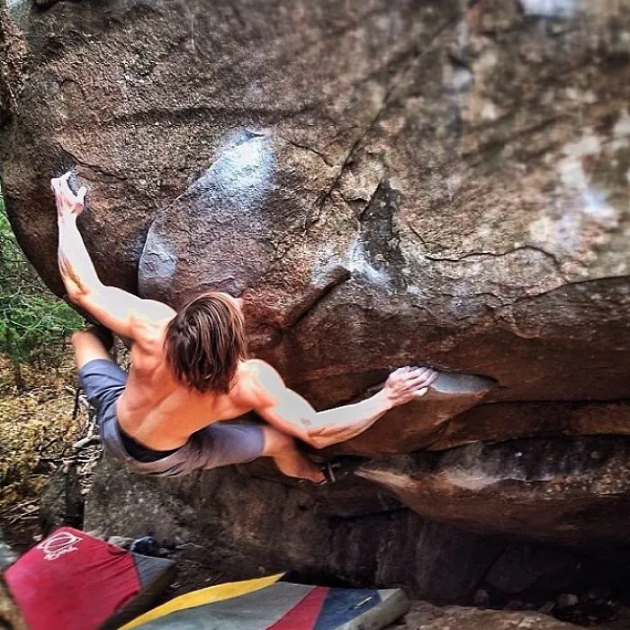 'Men Of Outdoors' Instagram Is Dedicated To Hot Guys Engaged In Nature Activities