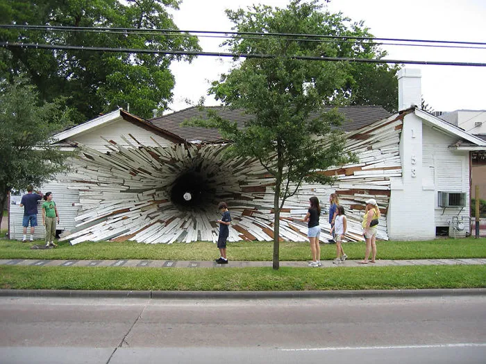 Hole House Installation