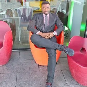 Samson Ogunshe