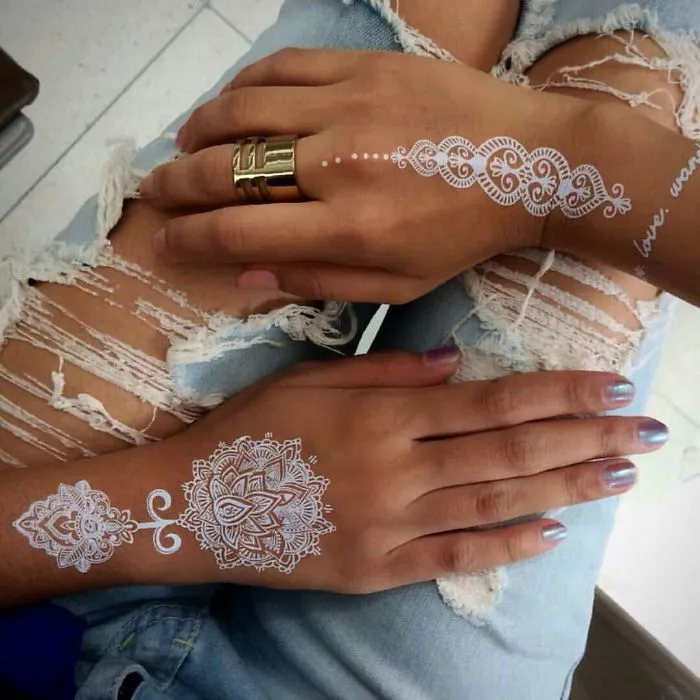 Stunning White Henna-Inspired Tattoos That Look Like Elegant Lace
