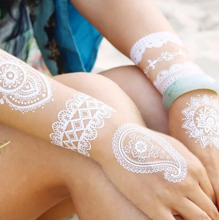 Stunning White Henna-Inspired Tattoos That Look Like Elegant Lace