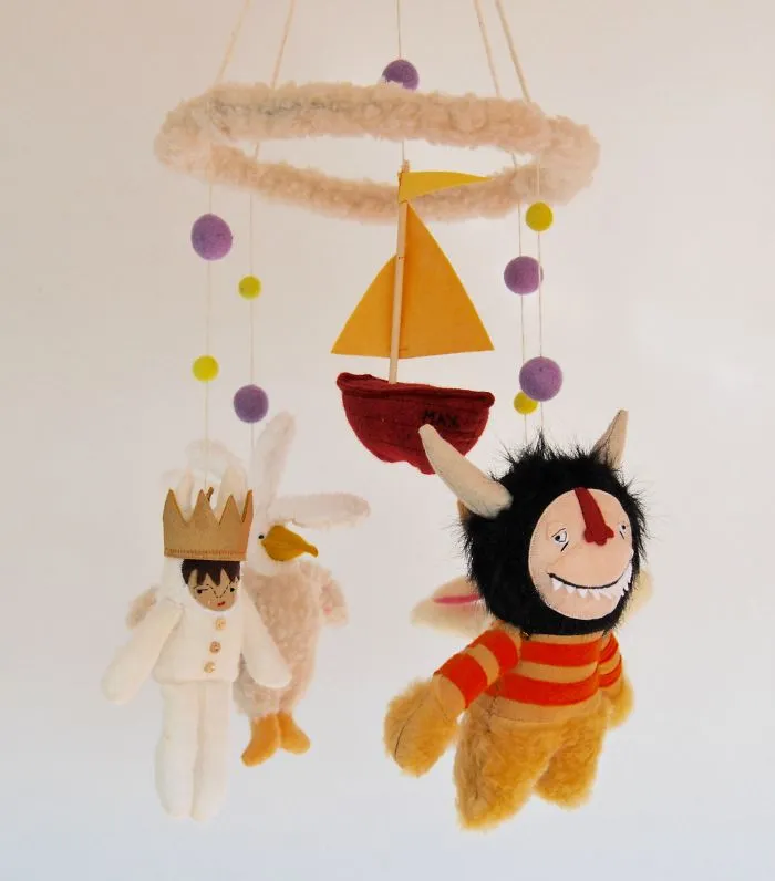 Max And The Monsters Mobile