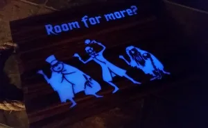 How To Make A Spooky Cutting Board That Glows In The Dark