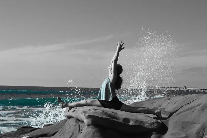 Yoga On The Edge