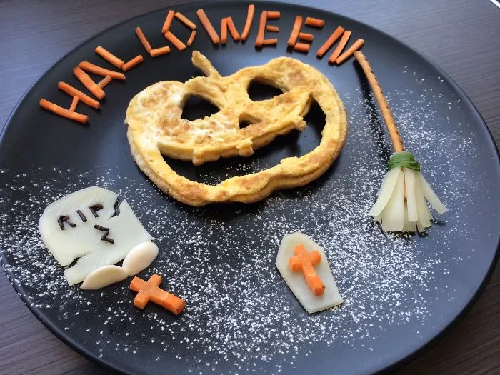 The Funniest Breakfast On Halloween!