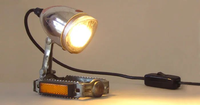 I Reuse Old Bicycle Parts To Make Unique Lamps