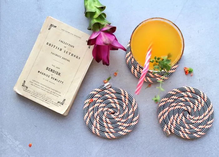 I Make These Funky Coasters Out Of Rope (some Of Them Have Inspirational Quotes)