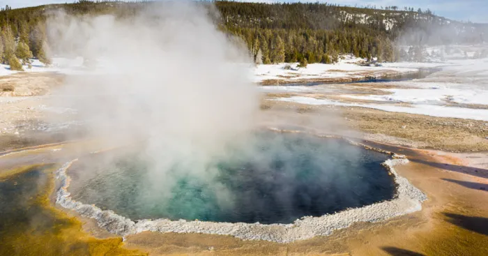 Yellowstone National Park Is The Harshest Place In Winter, Yet Also The Most Beautiful