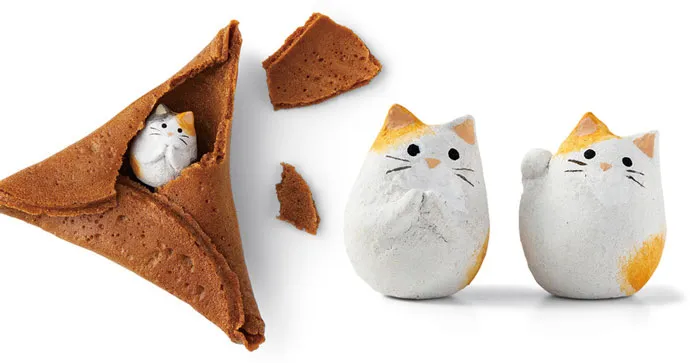 Japan Created A Purrfect Alternative To Fortune Cookies - Fortune Cat Rice Crackers