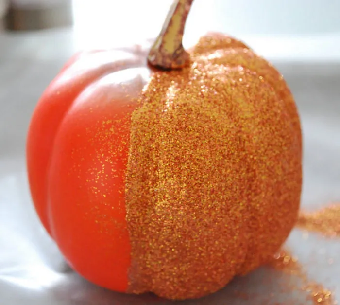 Glitter Pumpkins Expectation