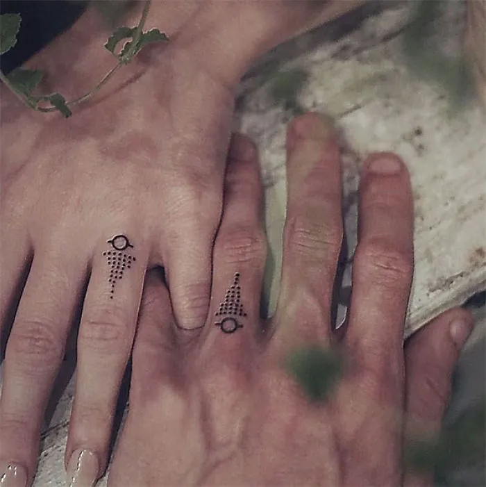 53 Brave Couples Who Chose Matching Wedding Tattoos Instead Of Rings