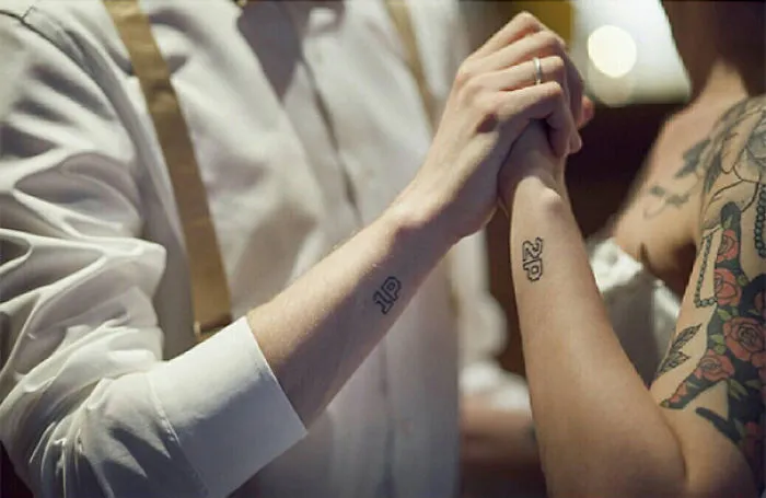 53 Brave Couples Who Chose Matching Wedding Tattoos Instead Of Rings