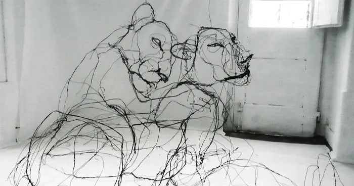 Wire Animal Sculptures That Look Like Scribbled Pencil Drawings By David Oliveira