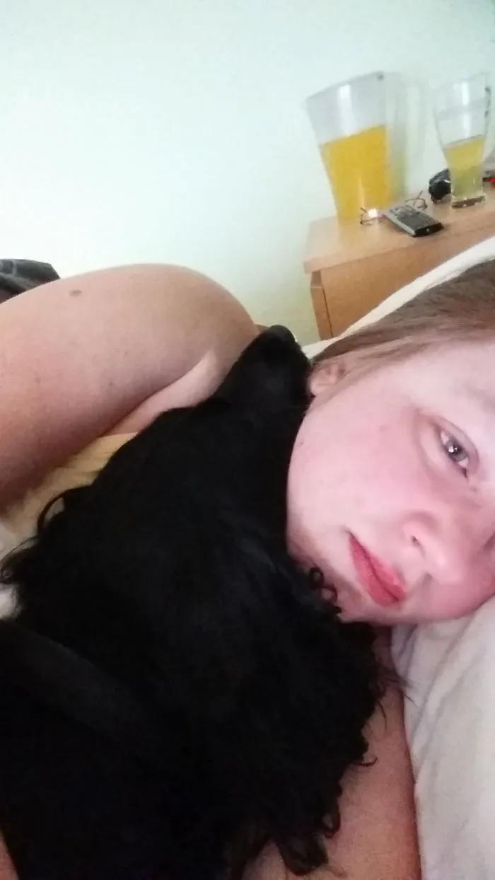What's This Personal Space You Talk Of? Doesn't Exist When You Have A Dog