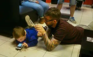 Barber Goes Extra Mile To Conquer Autistic Boy's Fear Of Haircuts